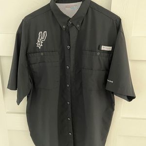 Mens Columbia San Antonio Spurs Med.